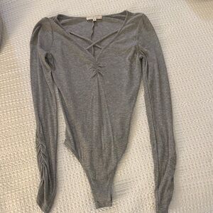 Chic Gray Long Sleeve Bodysuit